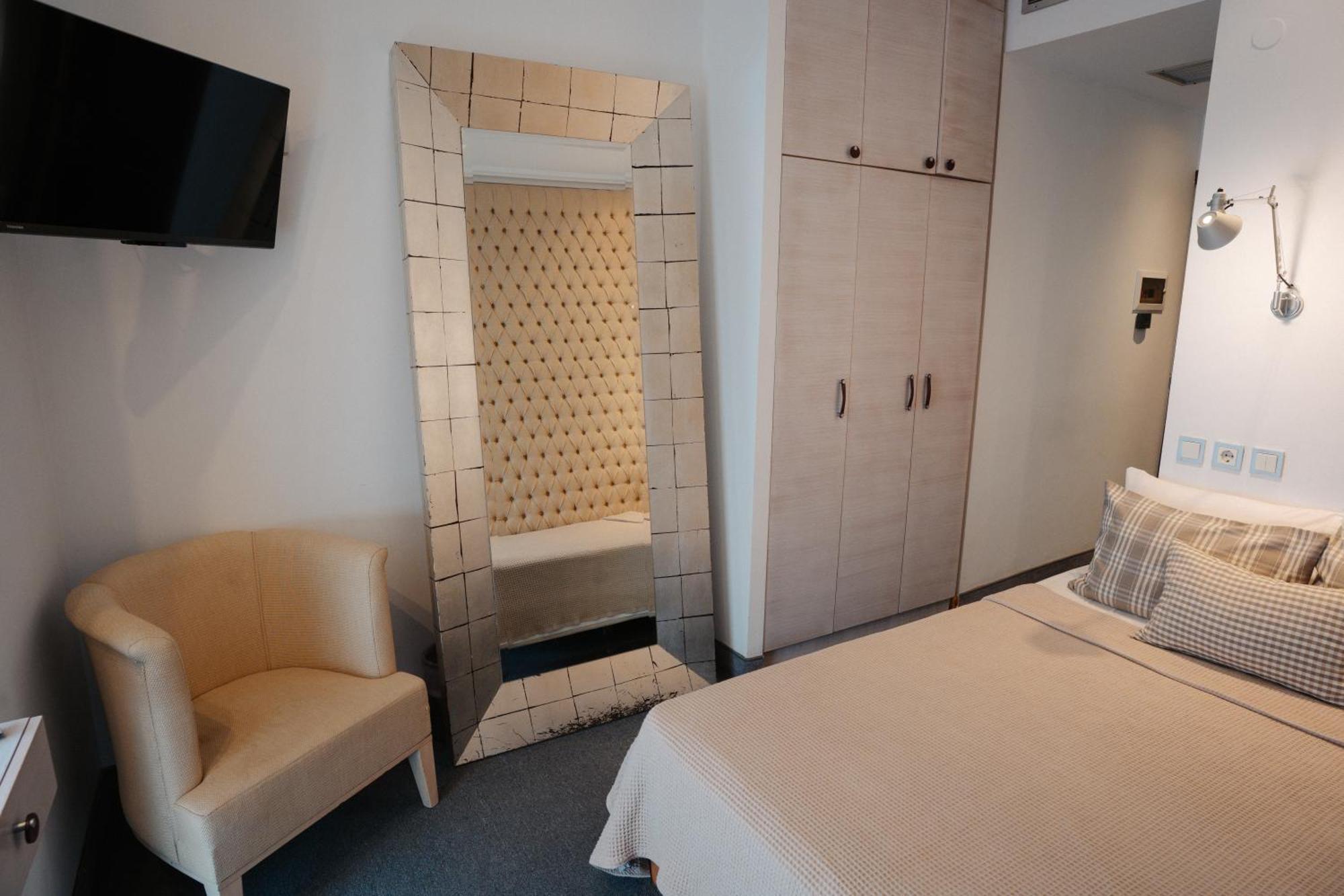 Andromeda Boutique Hotel Kastoria Room photo